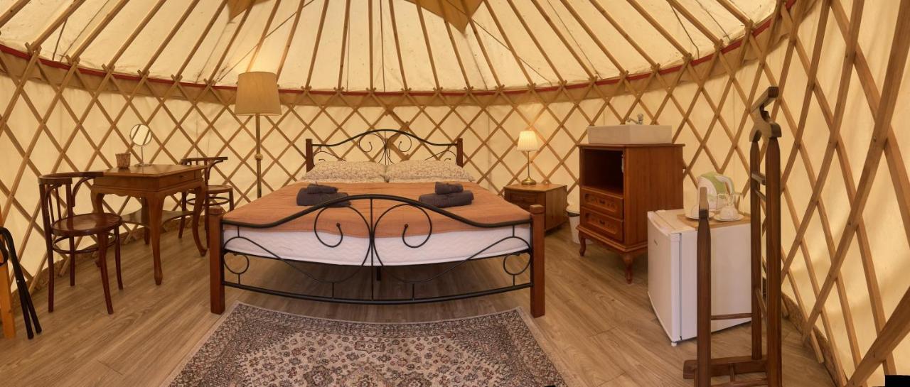 Oeko Kemping Es Glamping Tiszadada Zewnętrze zdjęcie